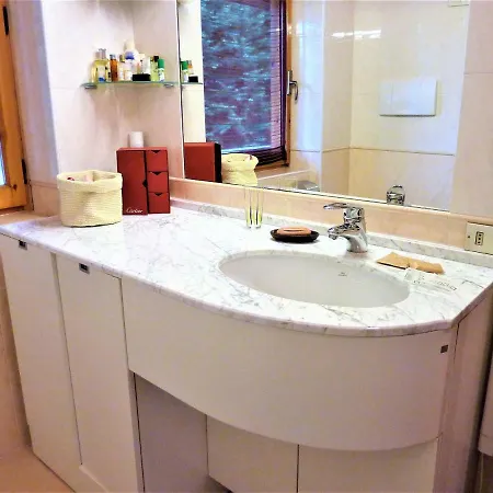 Andromeda 아파트 스트레사