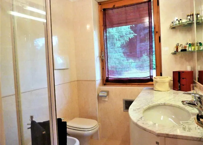 Andromeda Apartman Stresa