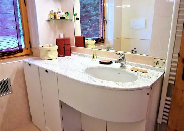 Andromeda Apartman Stresa