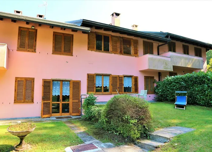 Andromeda Apartman Stresa